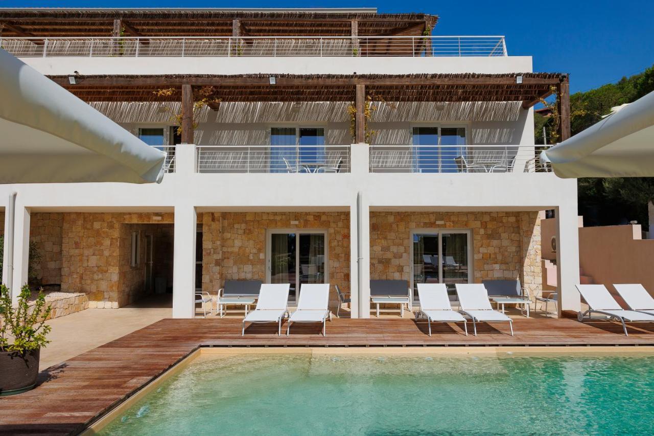 Mercury Beach Hotel Сант-Антиоко Экстерьер фото