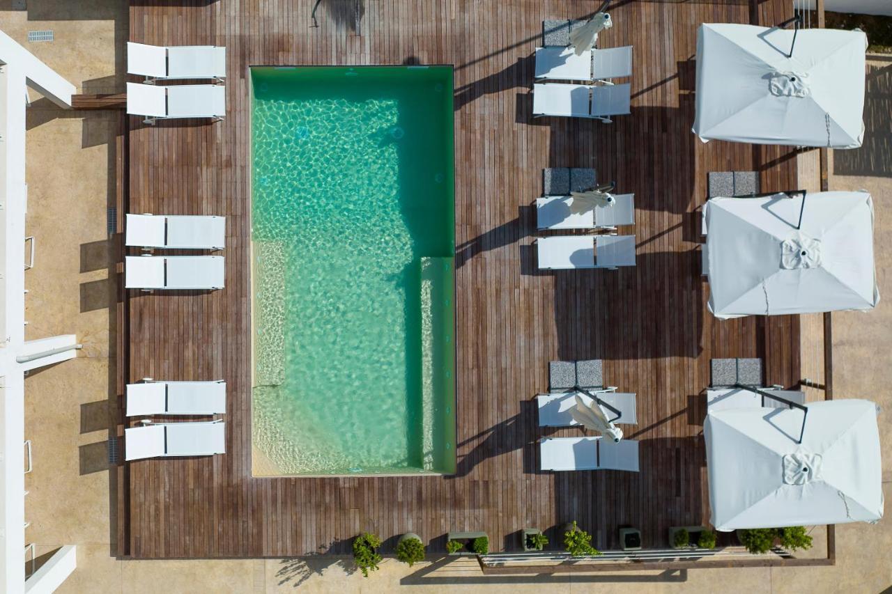 Mercury Beach Hotel Сант-Антиоко Экстерьер фото