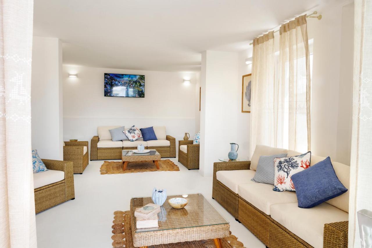 Mercury Beach Hotel Сант-Антиоко Экстерьер фото